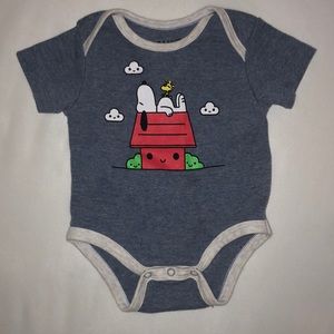 Peanuts, Snoopy one piece